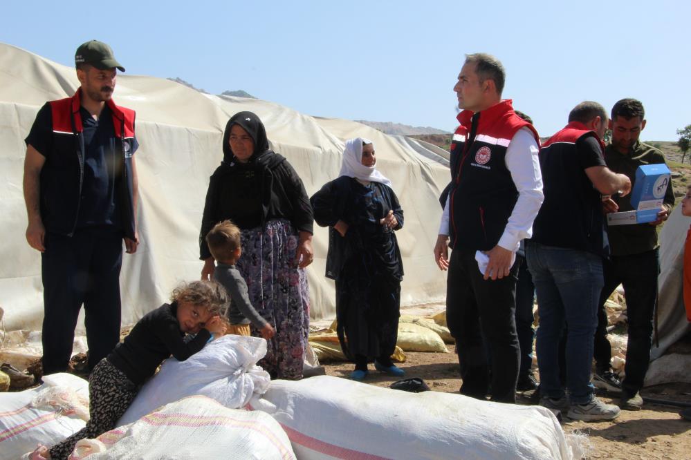 5 Bin İnsan, 400 Bin Küçükbaş Hayvanın Zorlu Yolcuğu Başladı