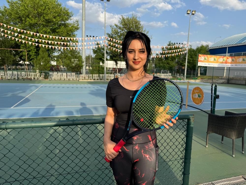 Batman’da Tenis Turnuvası Başladı