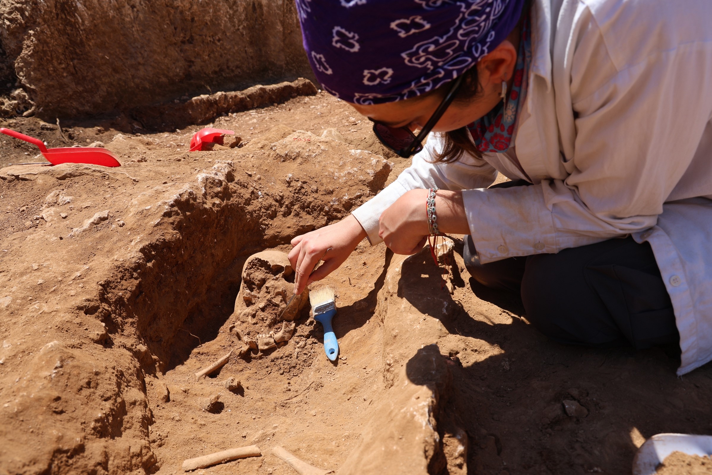 Diyarbakır'da Roma Dönemine Ait 60 Çocuk Mezarı Bulundu