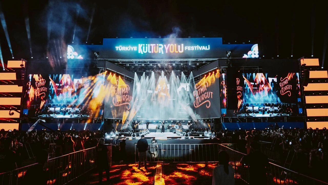 Van Kültür Yolu Festivali Başladı