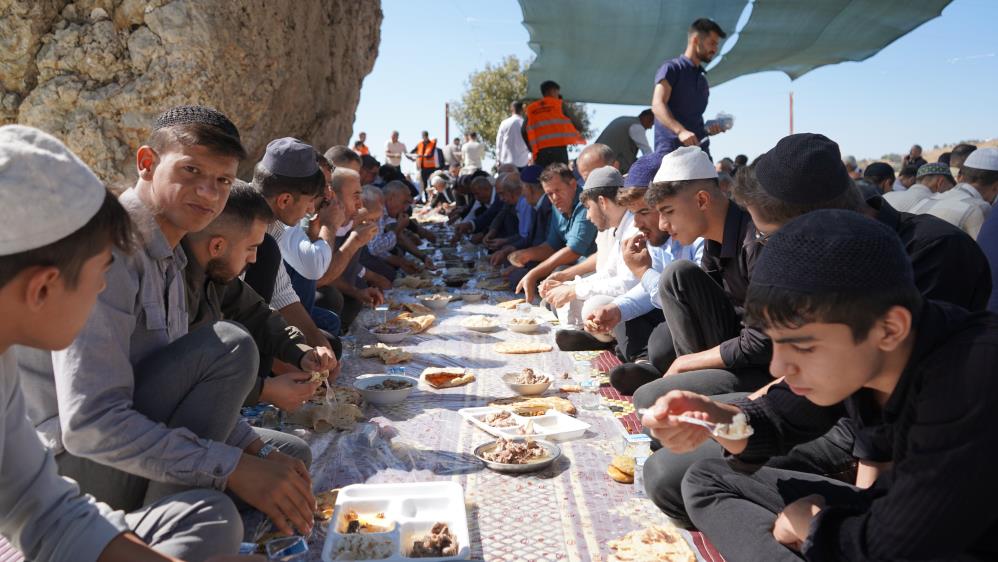 Şırnak'ta 10 Bin Kişi Yıllardır Devam Eden Gelenekte Bir Araya Geldi