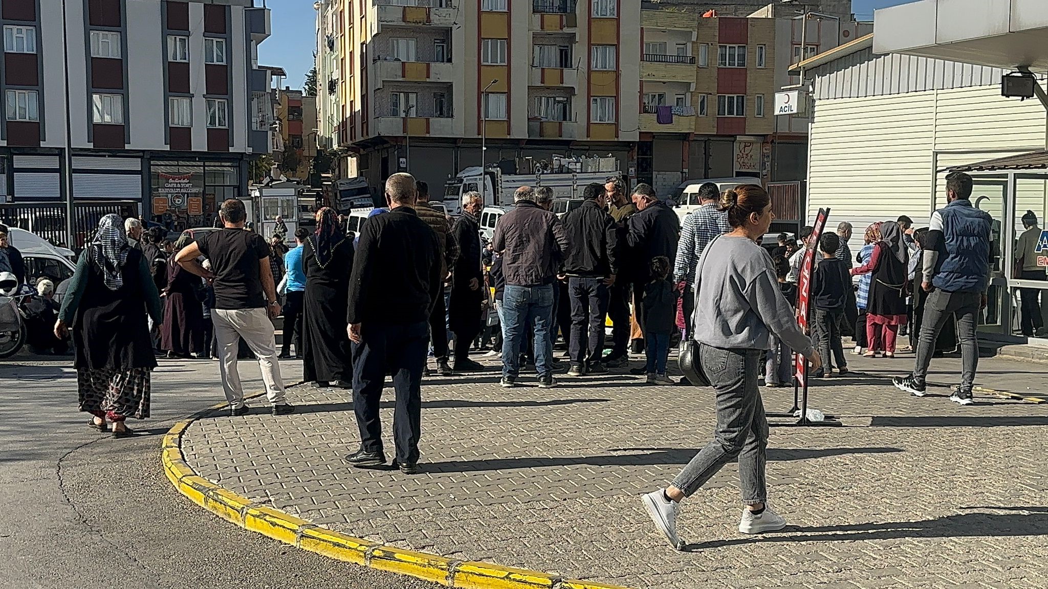 Amca, Tartıştığı Yeğenlerine Kurşun Yağdırdı: 1 Ölü, 1 Yaralı