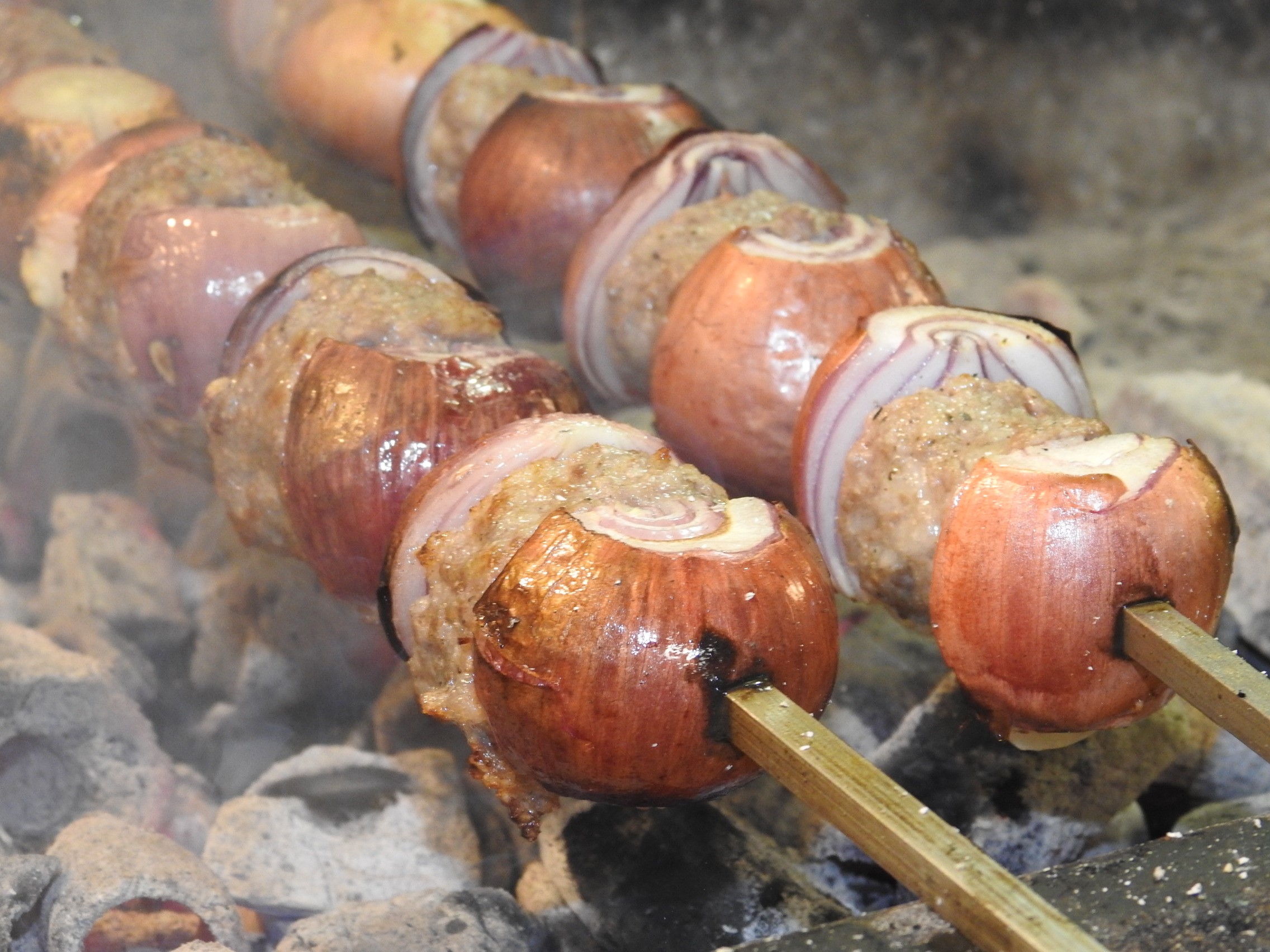 Havanın Soğumasıyla Soğan Kebabı Sezonu Açıldı