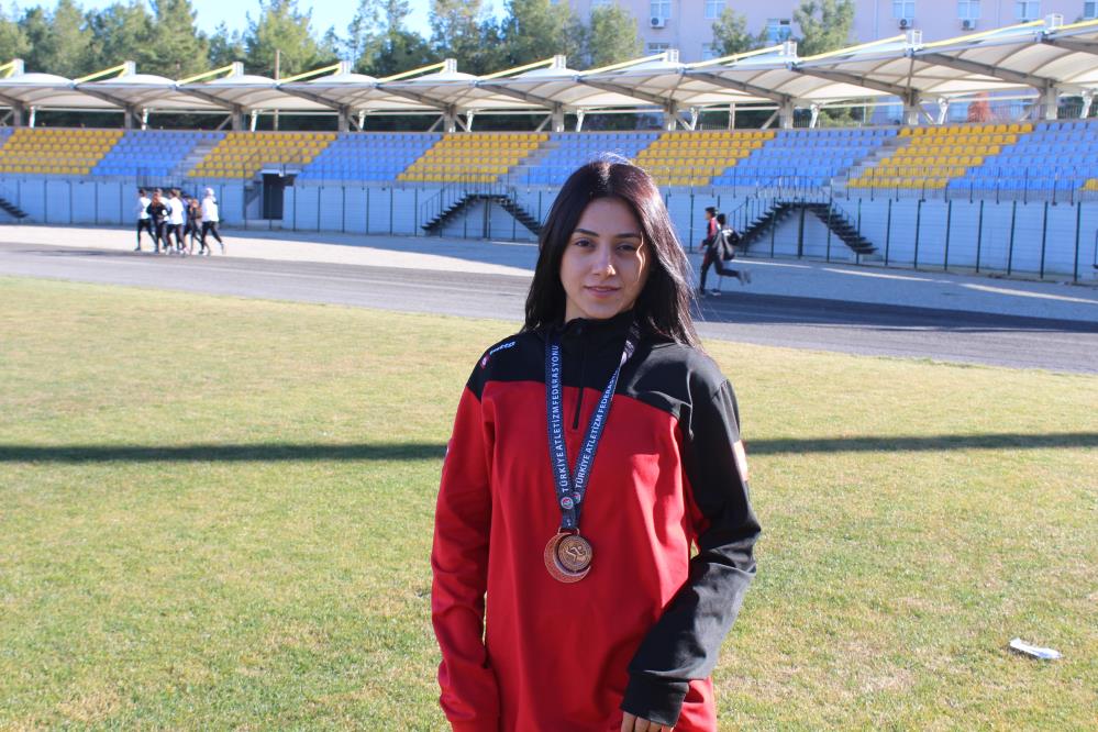 Siirt’te Atletizm Sporcuları, Türkiye ve Dünya Şampiyonluğuna Hazırlanıyor