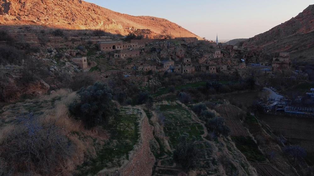 Mardin'de Gurs Vadisi Doğal Güzelliğiyle Dikkat Çekiyor